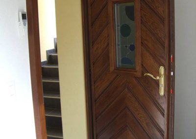Porte et parquet en bois Boudevilliers